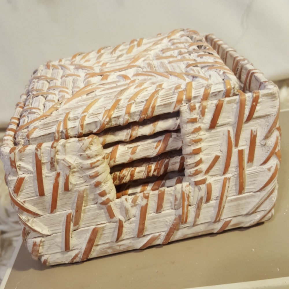 Coaster Set Wicker. - Picture 9 of 15